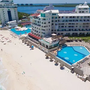 Ar Plaza Aparthotel