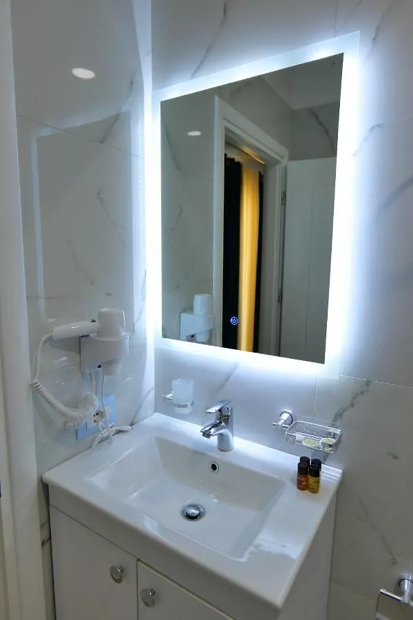 Hotel Solis Ksamil