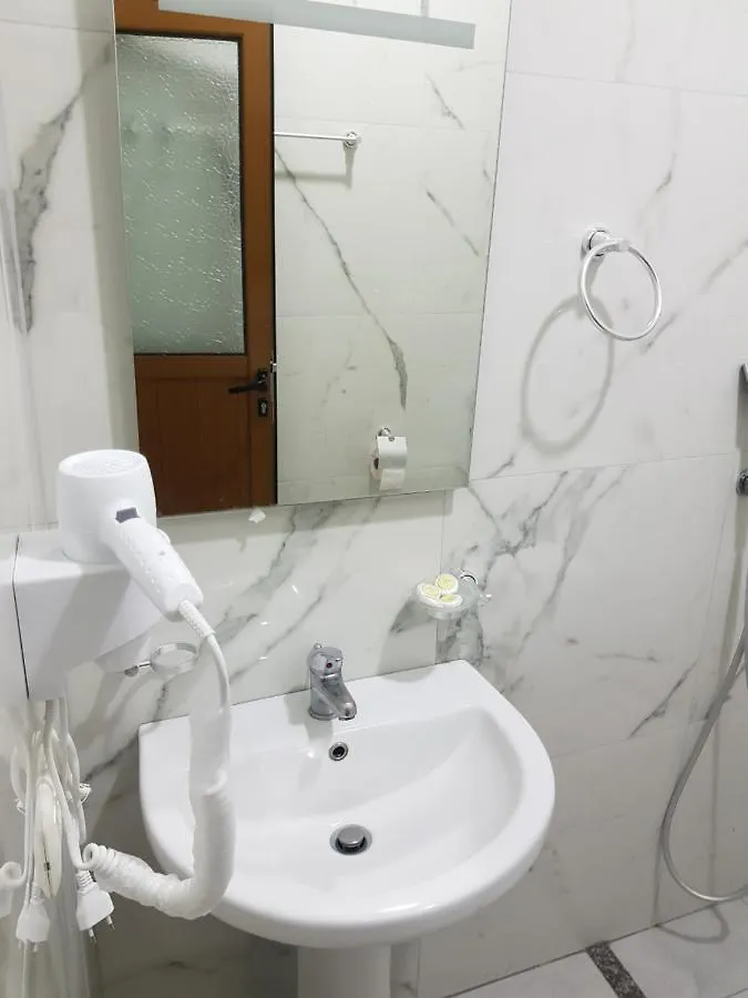 Hotel Solis Ksamil 3*,